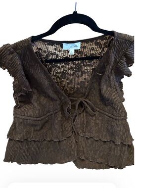 La Peche  Brown Ruffled Tie-Front Women's Top